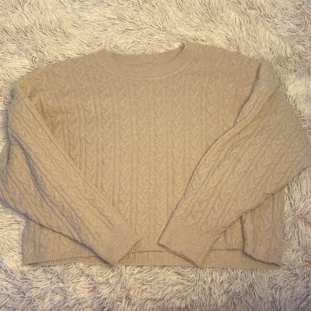 Large,cropped,light brown sweater